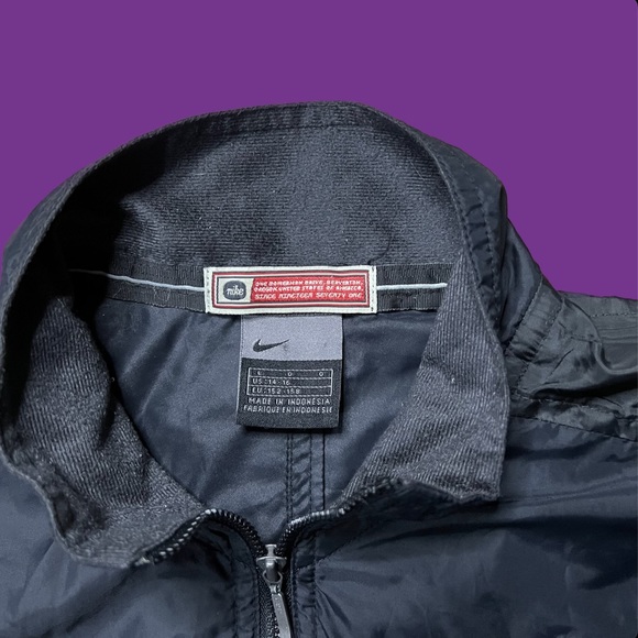 2000s Nike Windbreaker - Picture 3 of 4